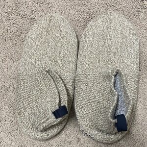 Bombas Textured Slippers in White and Blue